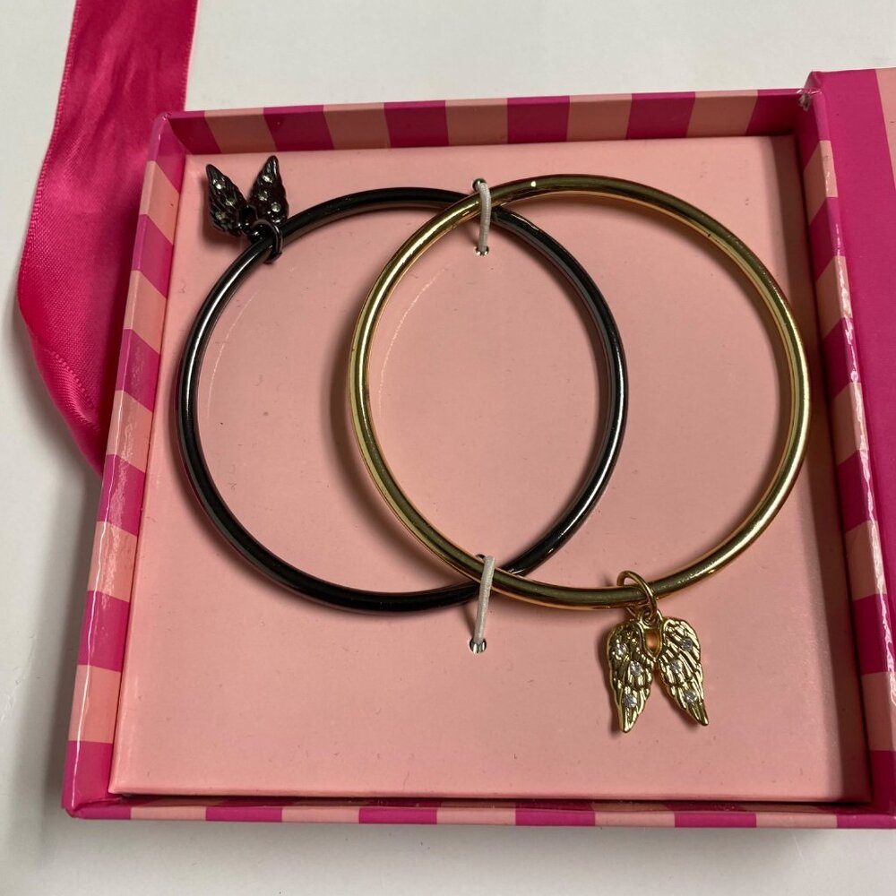 Victorias Secret Gold & Black Bangle Set With Angel‎ Wing Charms In Gift Box NEW